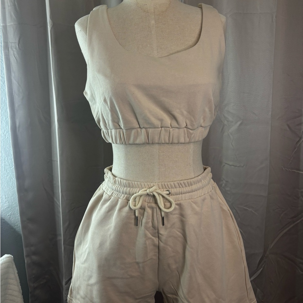 Beige Crop Top and Shorts Set - Picture 8 of 8